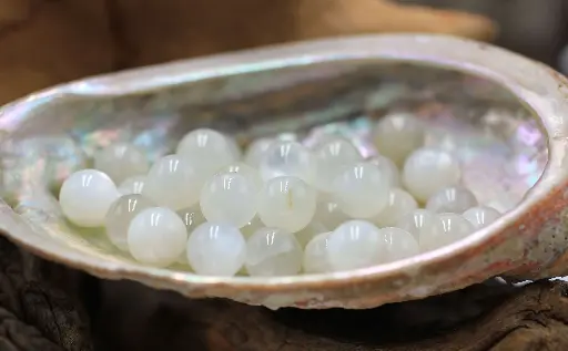 Perle 8mm en Pierre de lune blanche