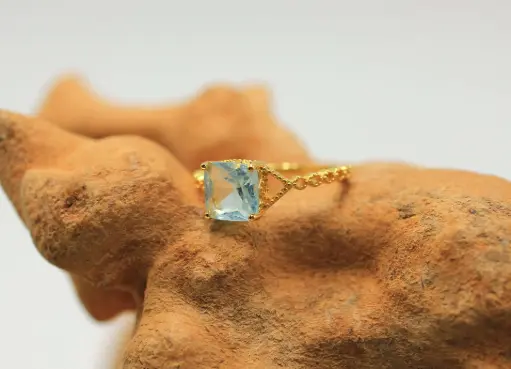 Bague réglable en Argent 925 plaqué Or et en Aigue-marine