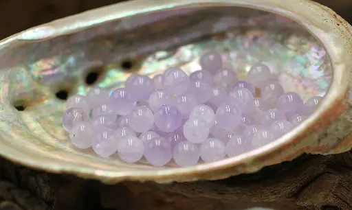 Perle 6mm en Améthyste lavande