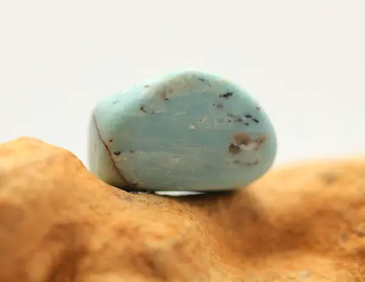 Opale bleue roulée