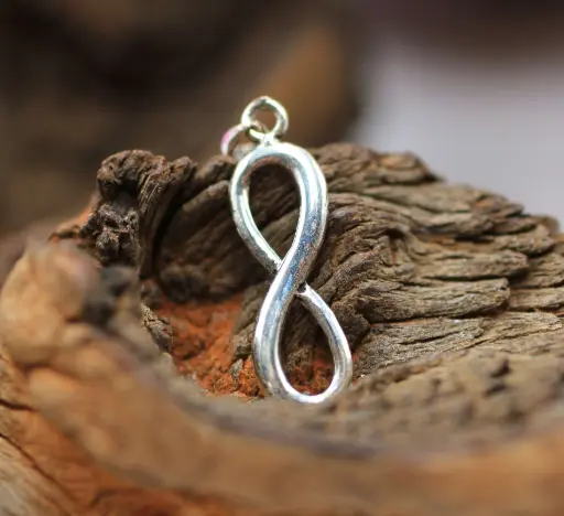 Pendentif Infini en Argent 925