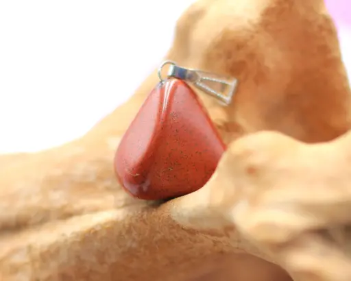 Pendentif en Jaspe rouge