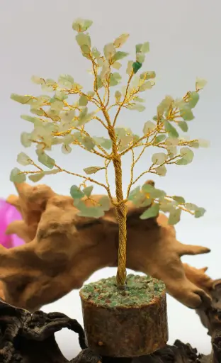 Arbre de vie en Aventurine verte sur Bois