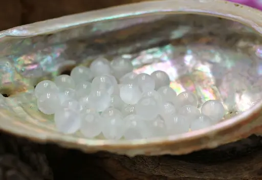 Perle 6mm en Sélénite